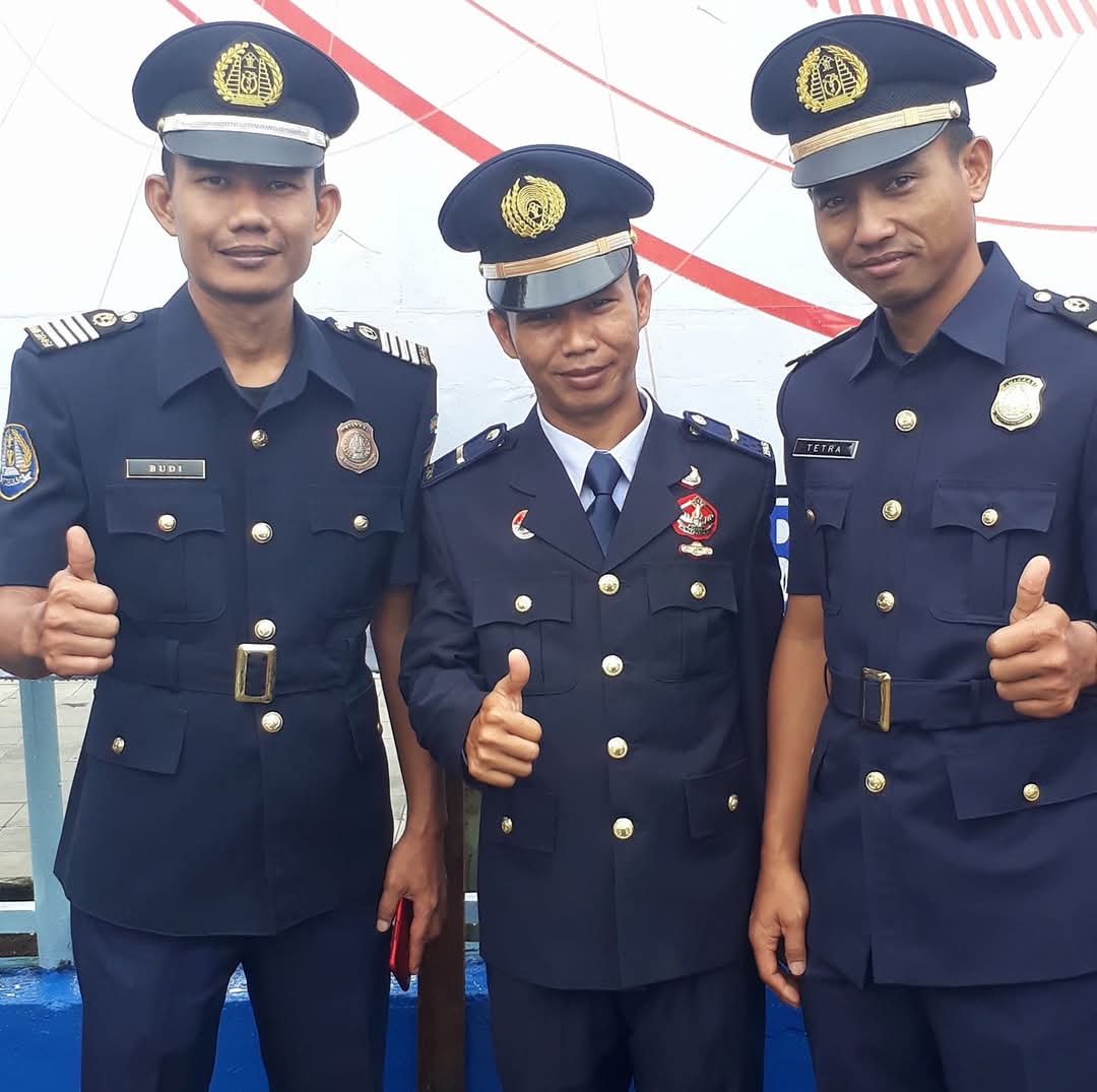 BUDI, APRIS , TETRA SETIAWAN